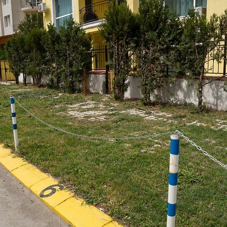 Sunny Apartments Кранево Екстер'єр фото