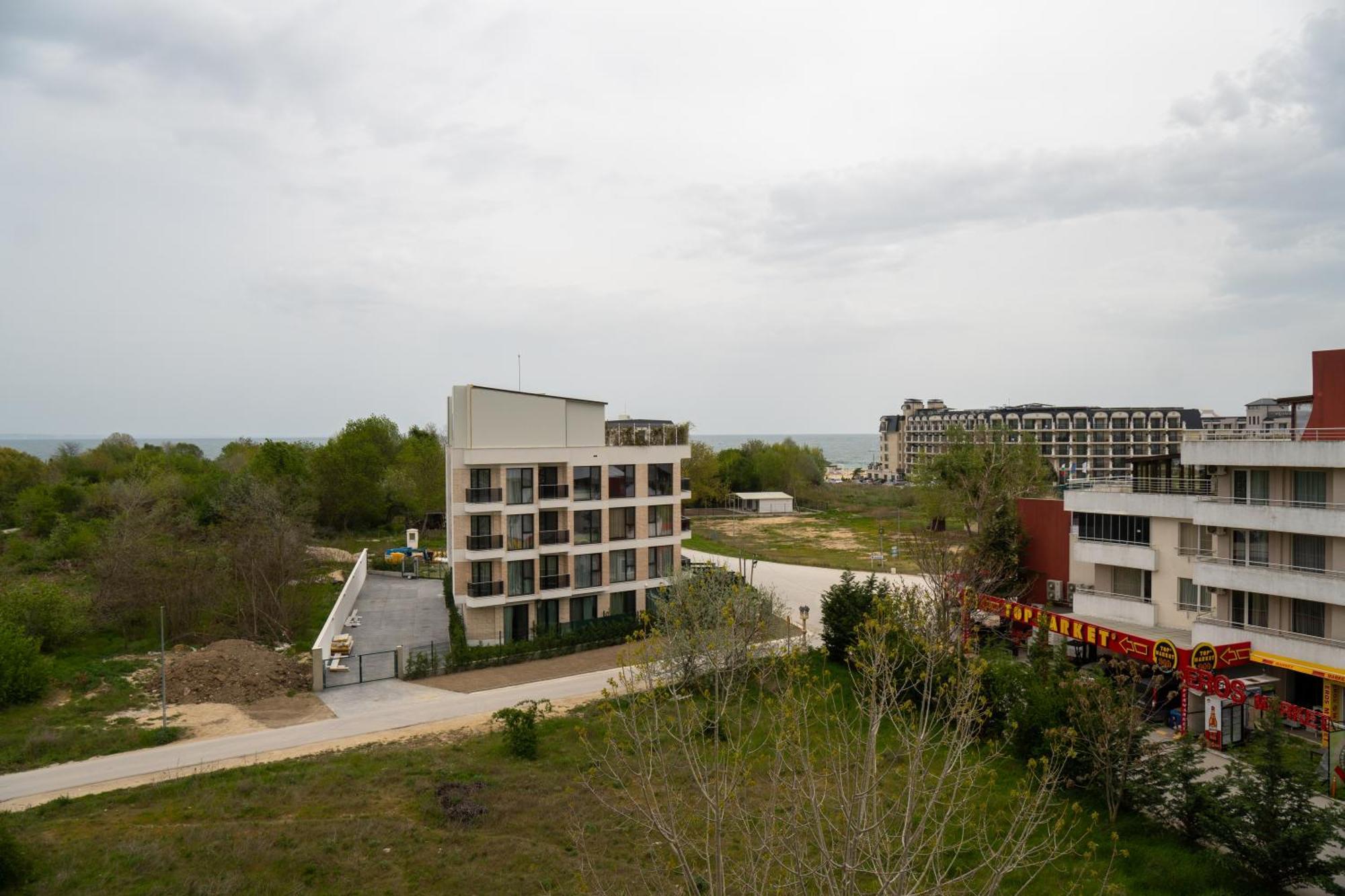 Sunny Apartments Кранево Екстер'єр фото